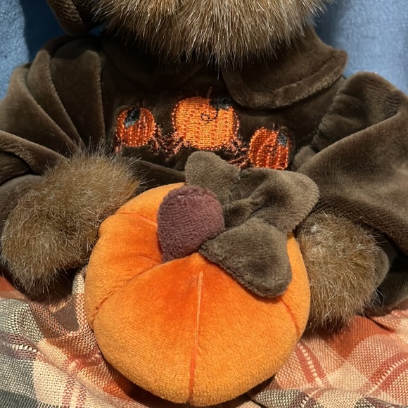 Bearington Bears "Autumn Harvester" 15” Plush Bear Retired! Halloween Fall Decor - Picture 3 of 13
